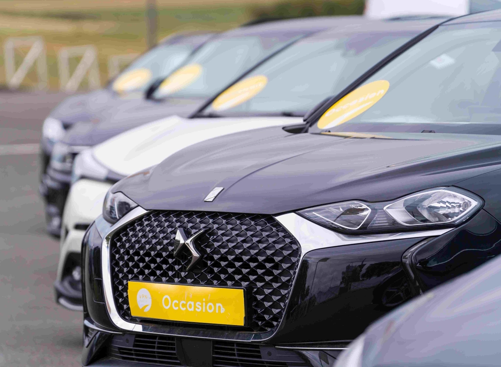 voiture-occasion-sur-parc-vpn-autos.jpg
